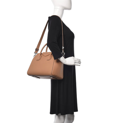 Givenchy Sugar Goatskin Small Antigona Medium Beige 2 of 20