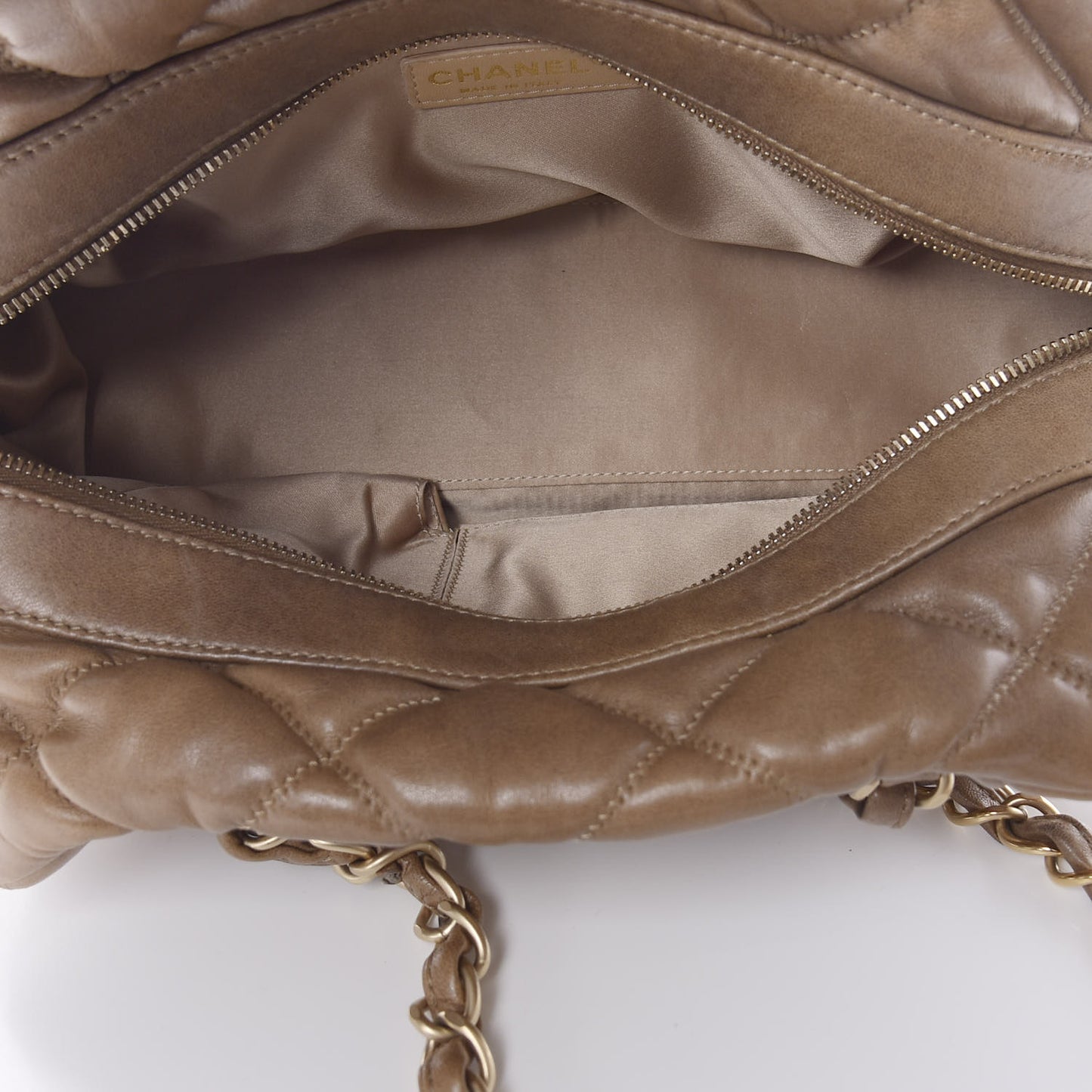 Lambskin Bubble Quilt Bowler Dark Beige