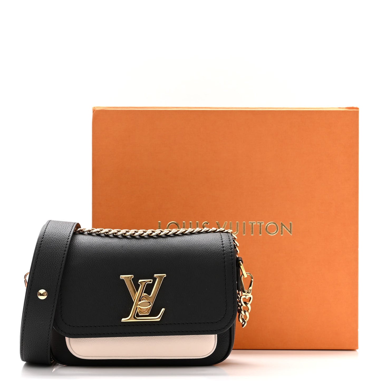 Grained Calfskin Lockme Tender Black