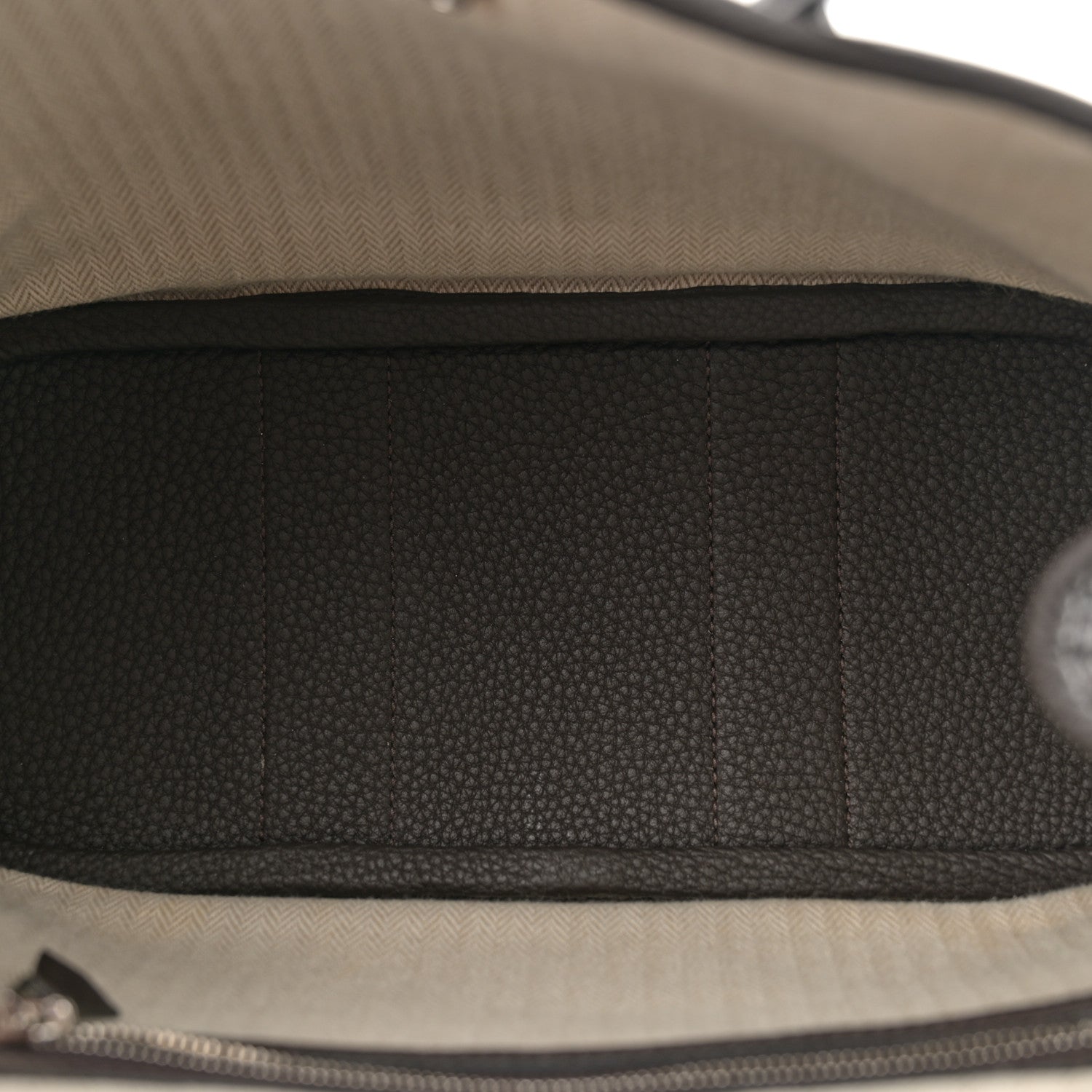 Hermes Negonda Neo Garden 23 Ebene 5 of 11