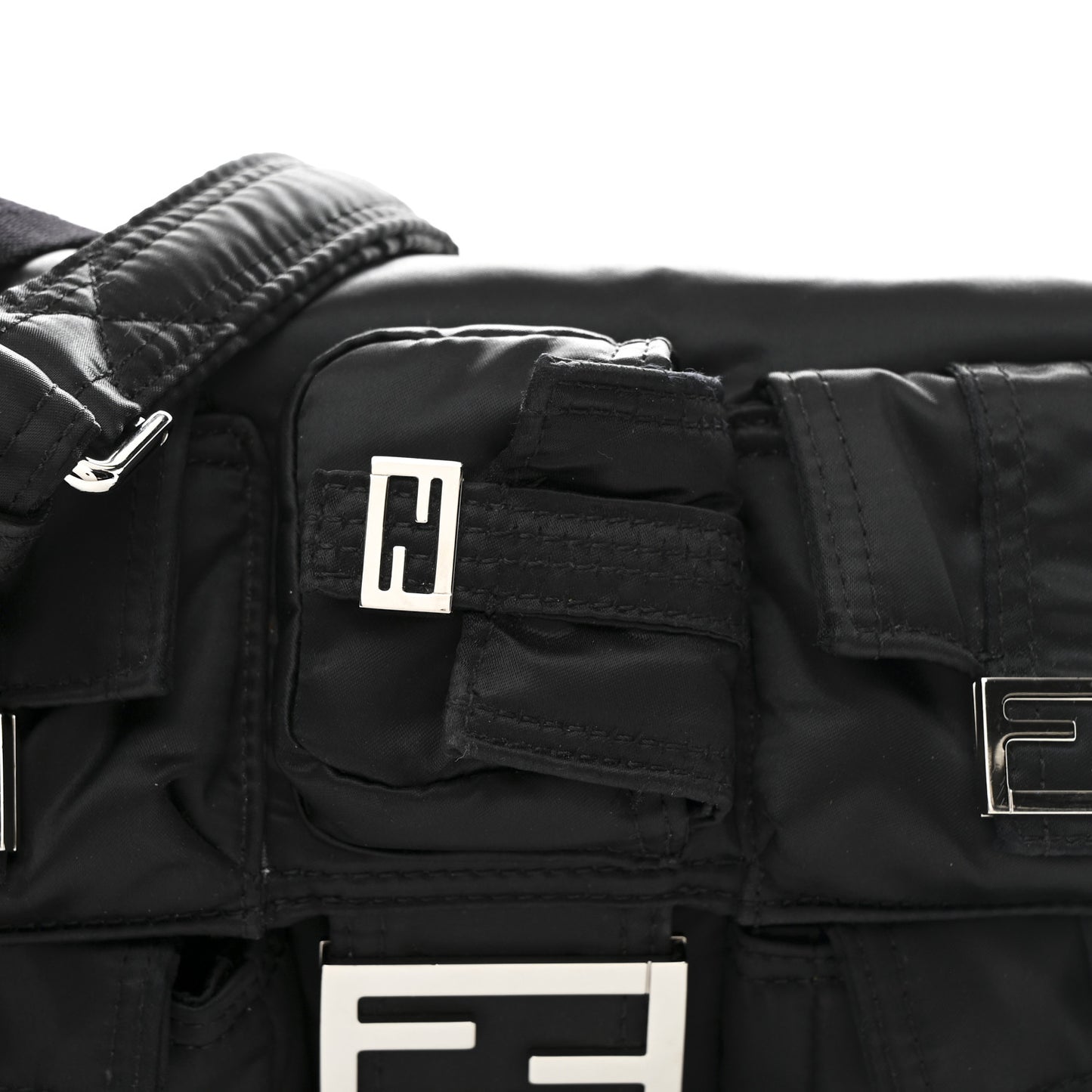 Econyl Cuoio Romano Multipocket Baguette Black