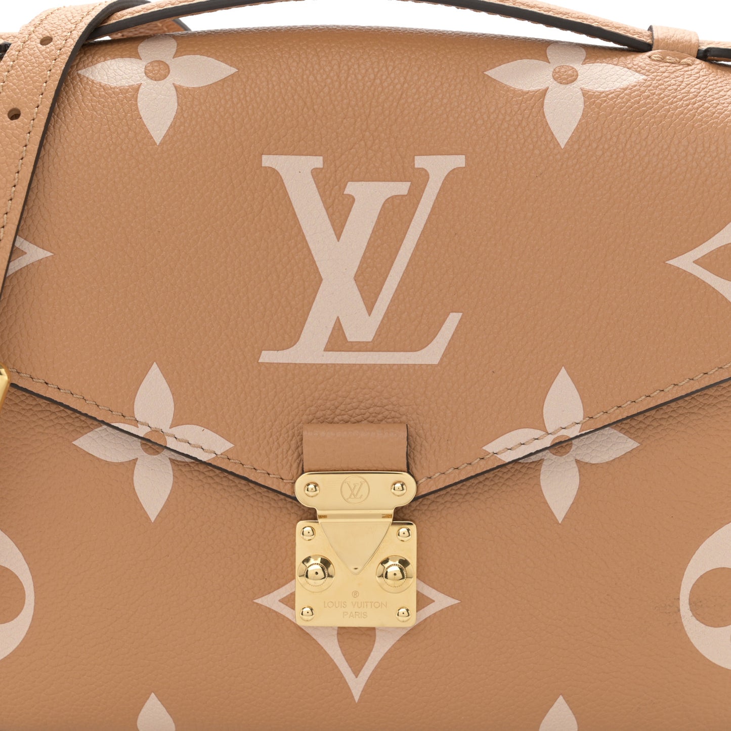 Empreinte Monogram Giant Pochette Metis Arizona Beige