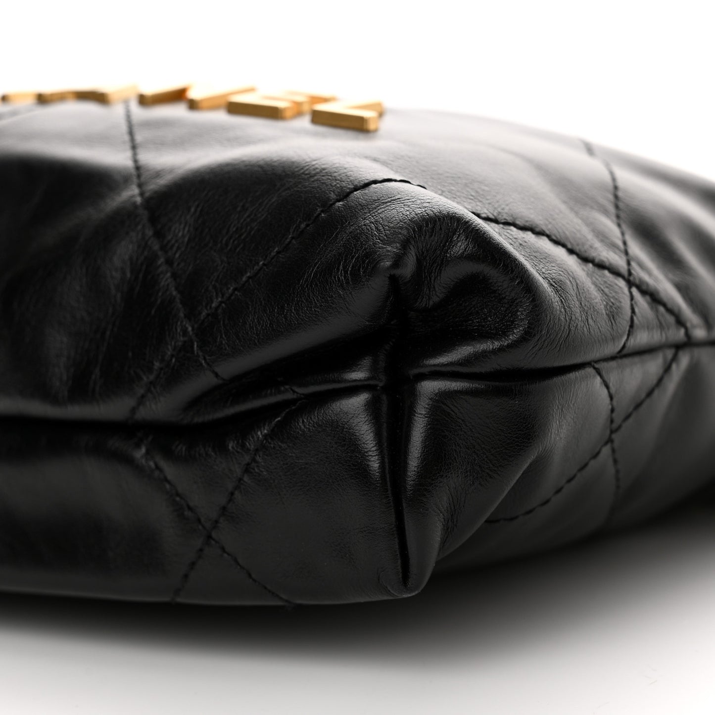 Shiny Calfskin Quilted Mini Chanel 22 Black