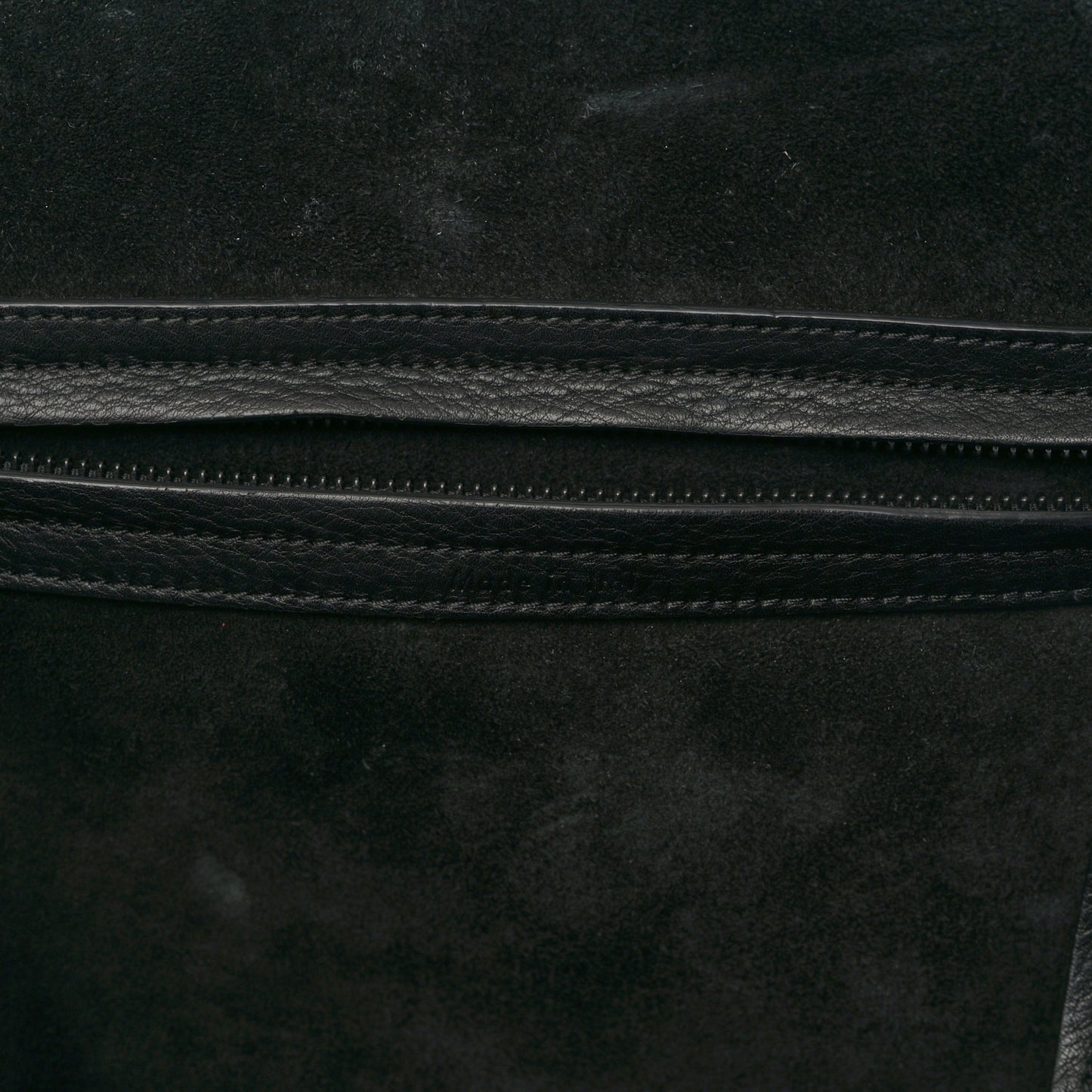 Supple Calfskin Medium Phantom Luggage Black