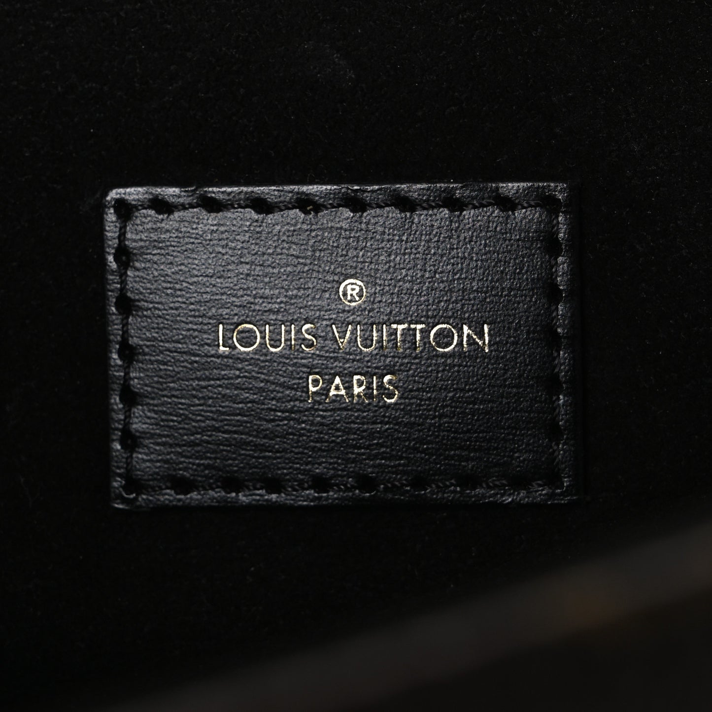 Reverse Monogram Pochette Metis