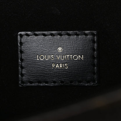 Louis Vuitton Reverse Monogram Pochette Metis 6 of 10