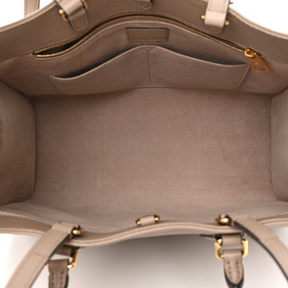 Louis Vuitton Empreinte Monogram Giant Onthego MM Tourterelle 5 of 14
