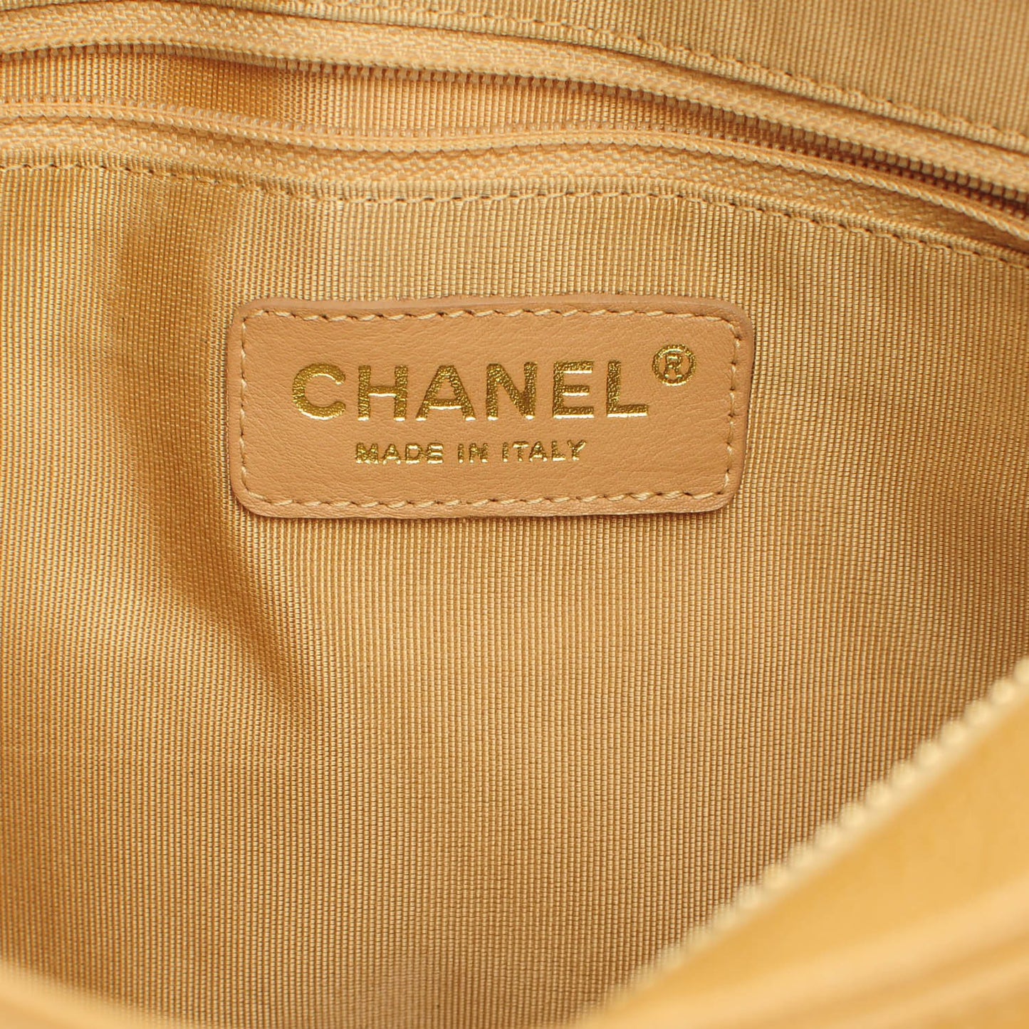 Caviar Quilted CC Shoulder Bag Beige
