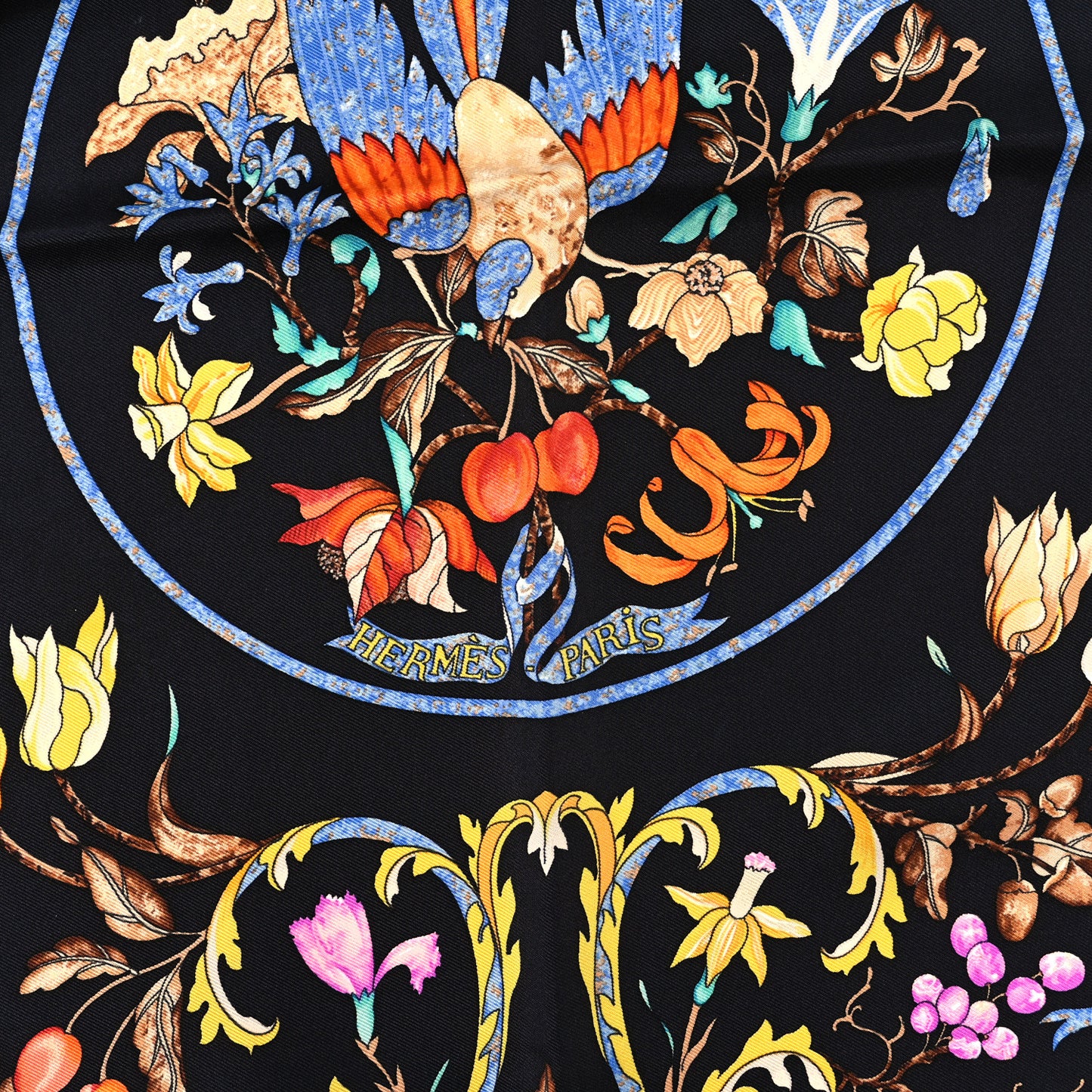 Silk Pierres d'Orient et d'Occident Scarf 90