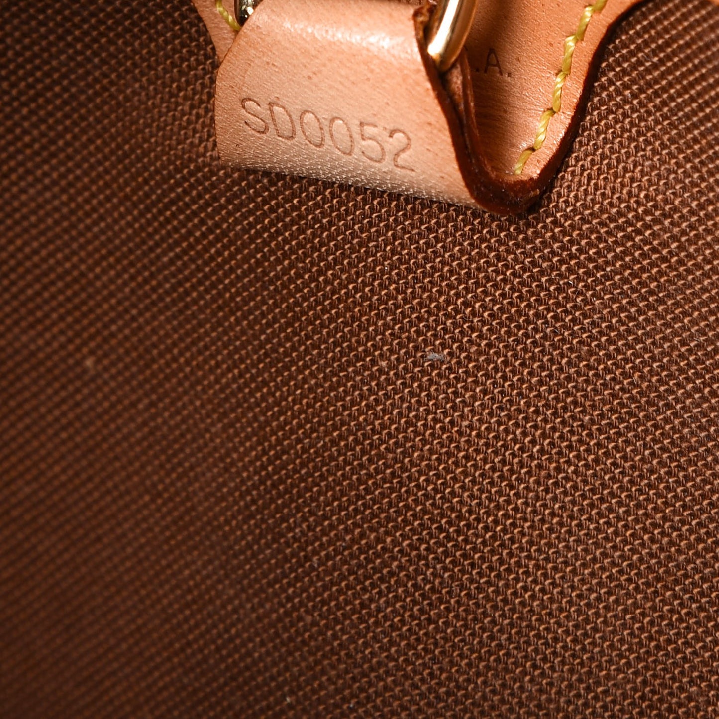 Monogram Ellipse PM