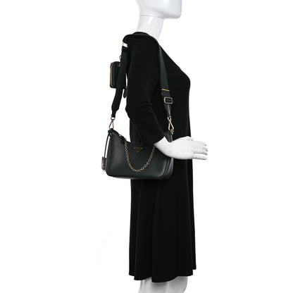 Prada Saffiano Lux Re-Edition 2005 Shoulder Bag Smeraldo 2 of 15