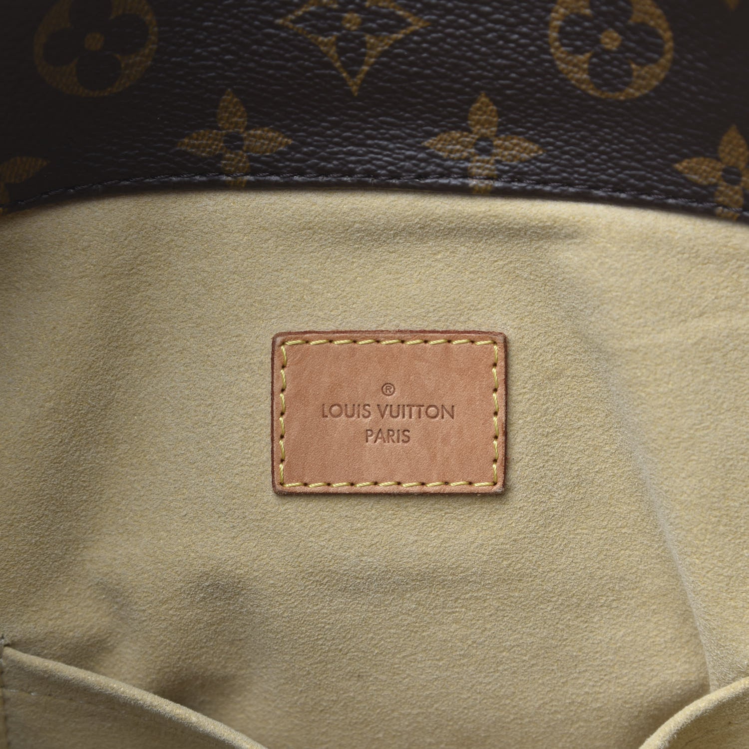Louis Vuitton Monogram Artsy MM 5 of 11