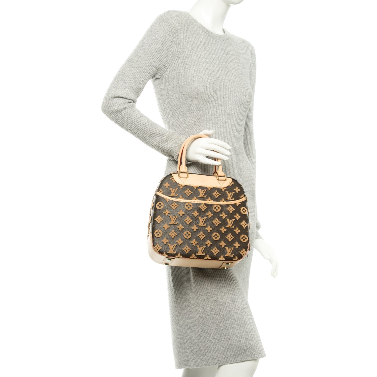Louis Vuitton Monogram Tuffetage Deauville Cube Caramel 2 of 7