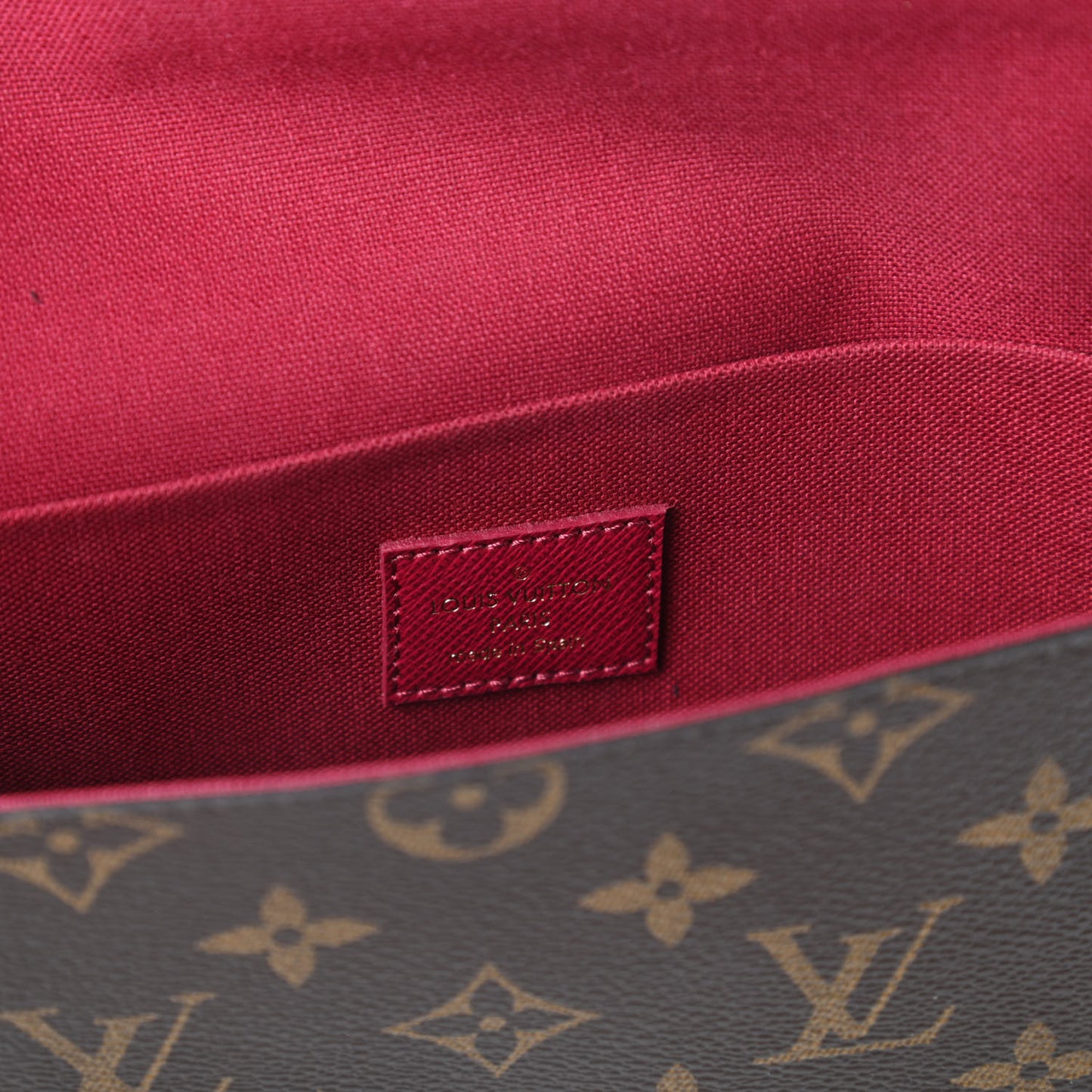 Monogram Pochette Felicie Chain Wallet Fuchsia