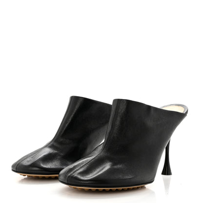 Bottega Veneta Stretch Nappa Dot Pumps 40 Black 3 of 7
