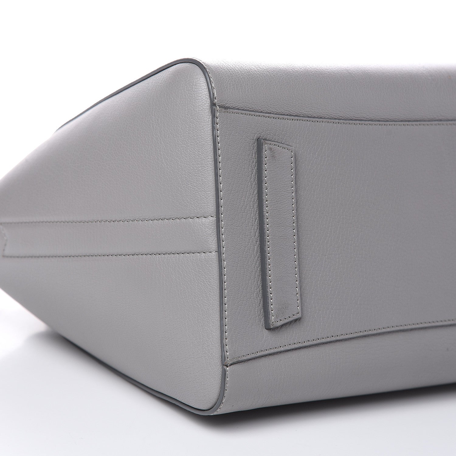 Givenchy Sugar Goatskin Medium Antigona Pearl Grey 9 of 15