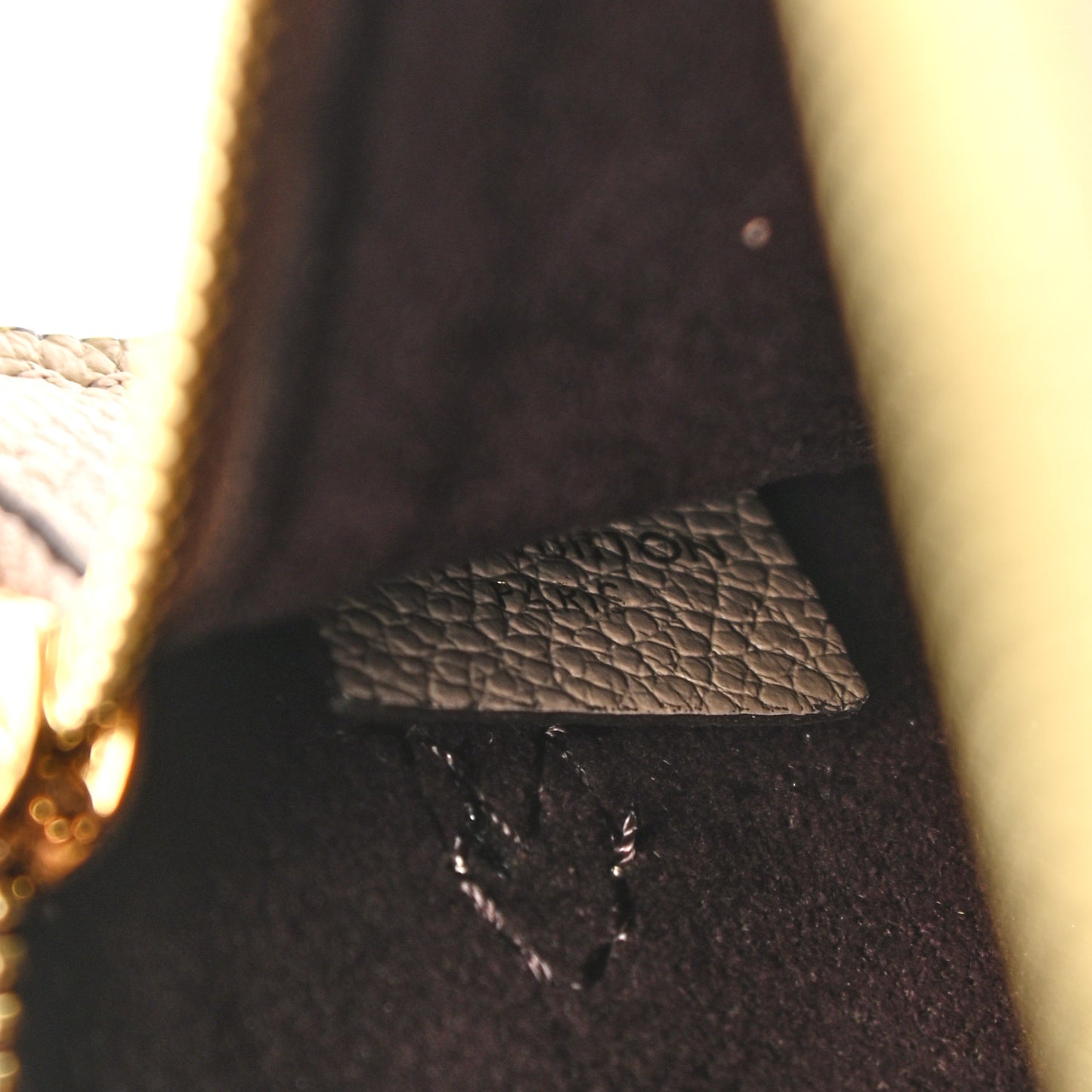 Empreinte Monogram Giant Neverfull MM Pochette Tourterelle