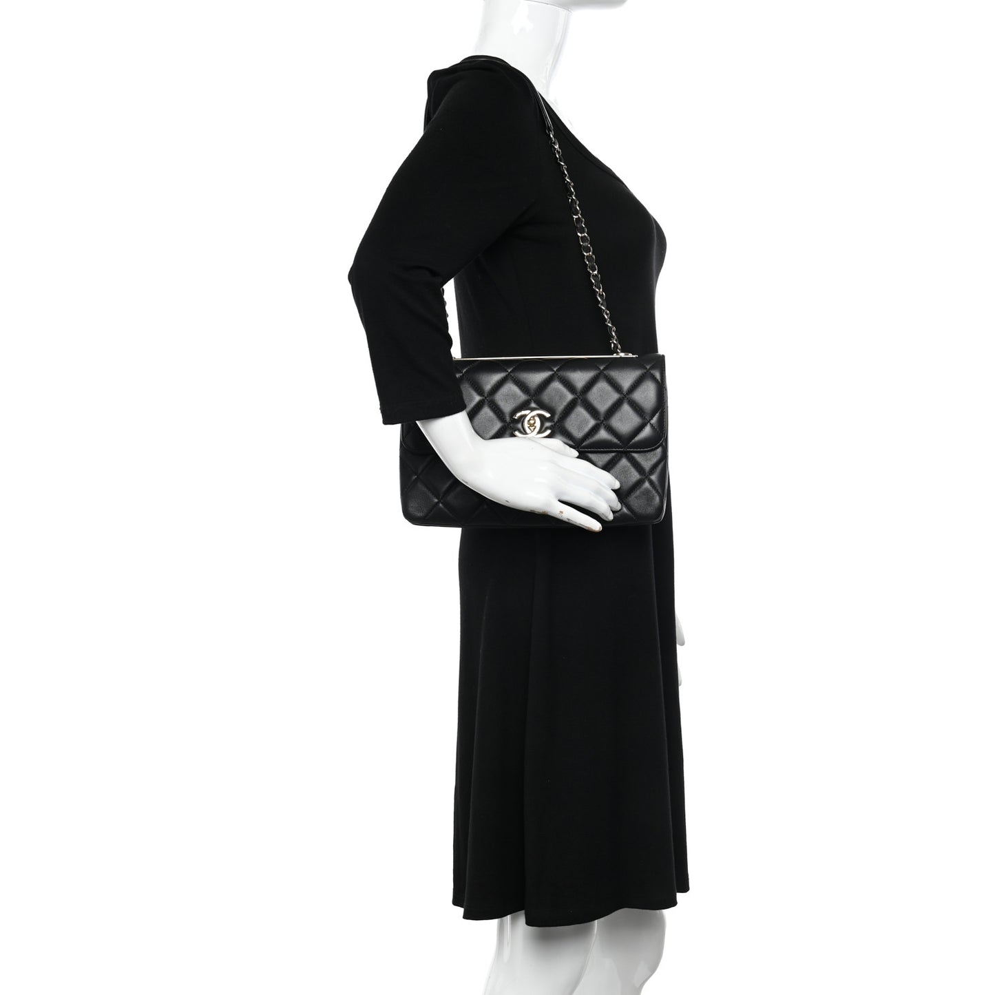 Lambskin Quilted Medium Trendy CC Flap Black