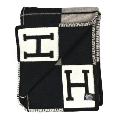 Hermes Wool Cashmere Avalon III Blanket Ecru Black 2 of 3