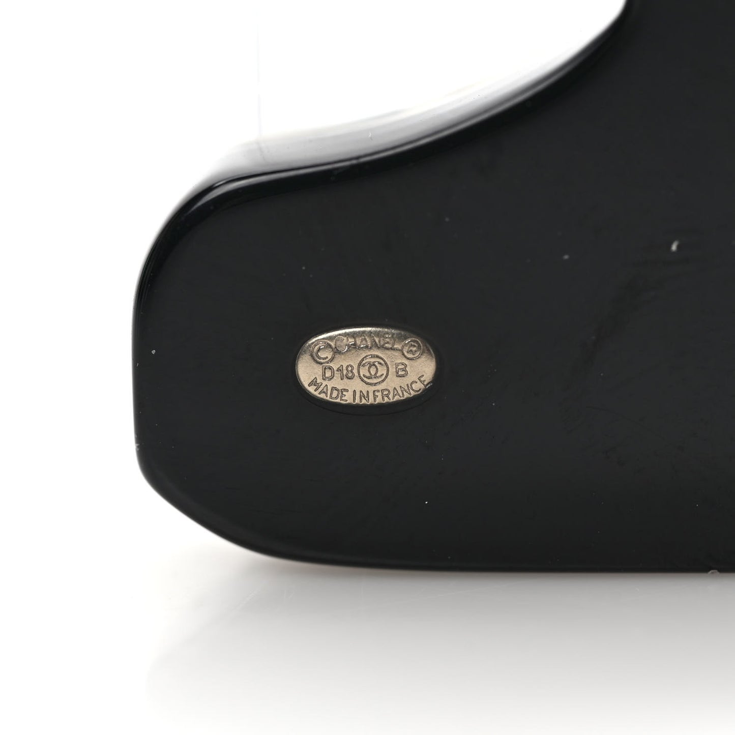 Pearl Resin CC Boot Brooch Black White Gold