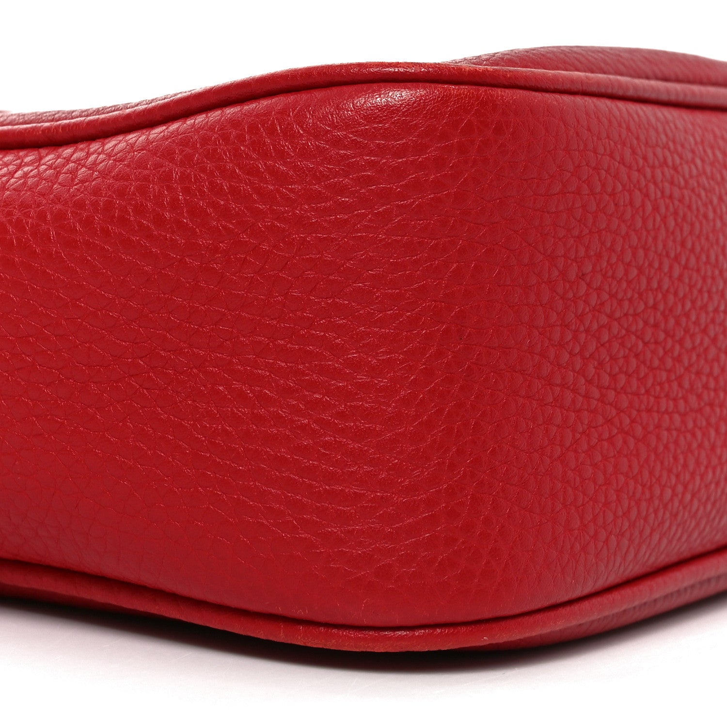 Gucci Pebbled Calfskin Small Soho Disco Bag Vibrant Red 9 of 12