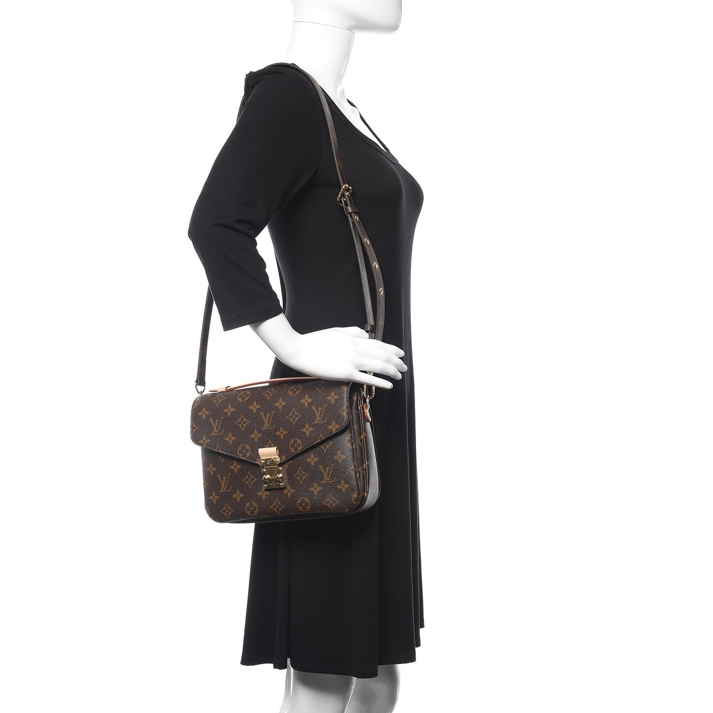 Monogram Pochette Metis