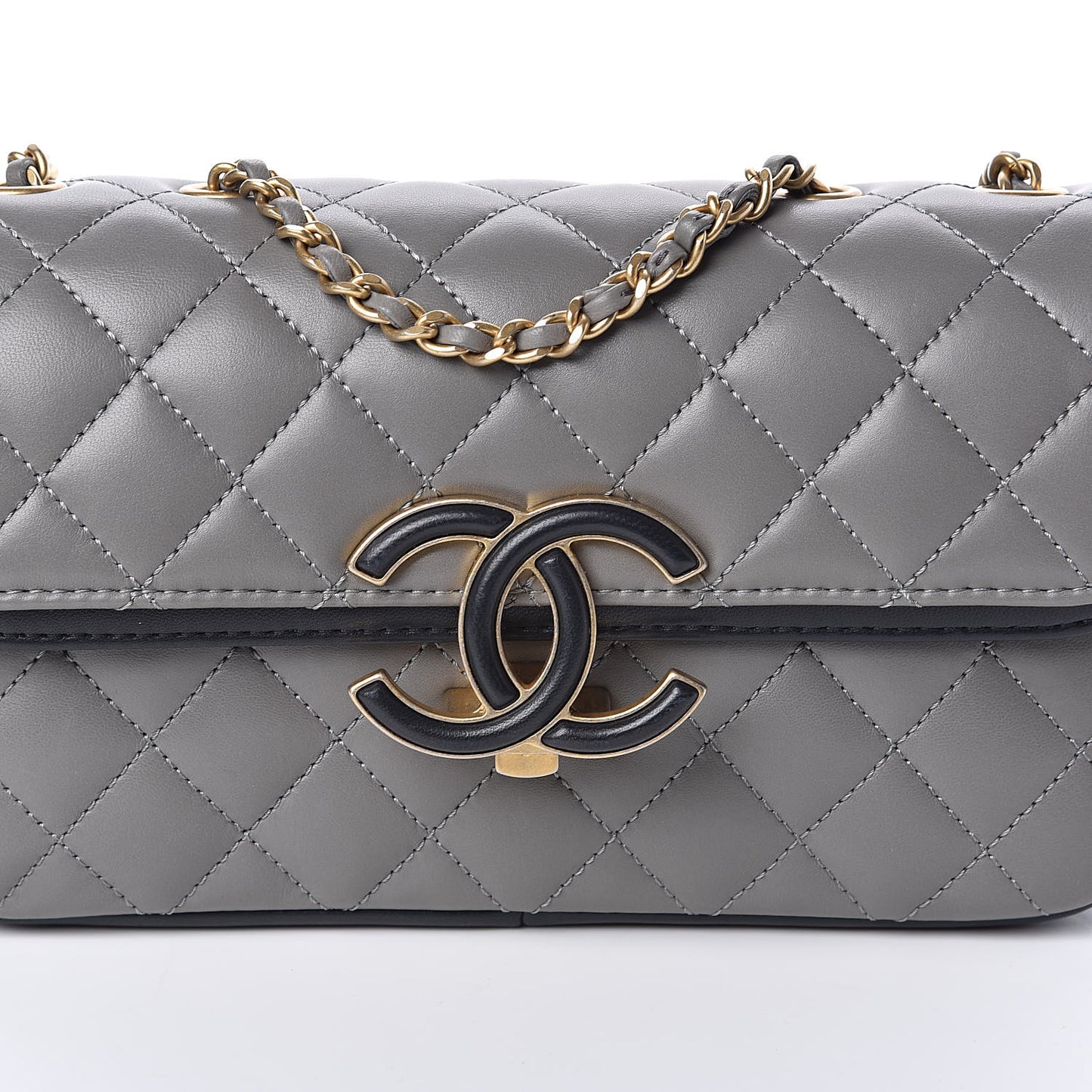 Lambskin Quilted Small Enamel CC Flap Grey Dark Navy