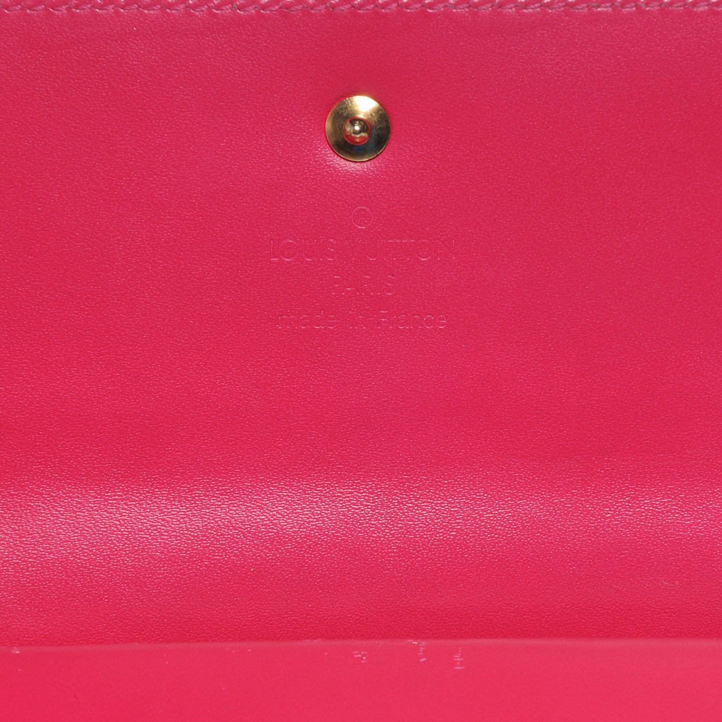 Vernis Porte Tresor International Wallet Fuchsia