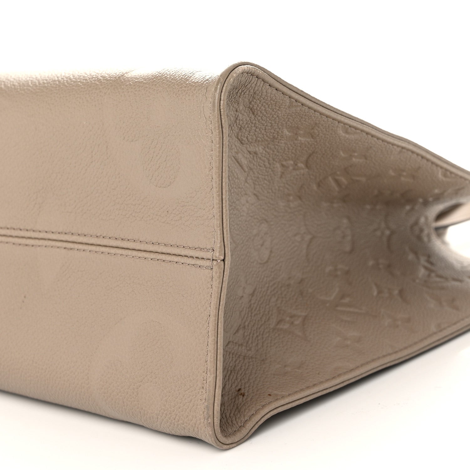 Louis Vuitton Empreinte Monogram Giant Onthego MM Tourterelle 9 of 11