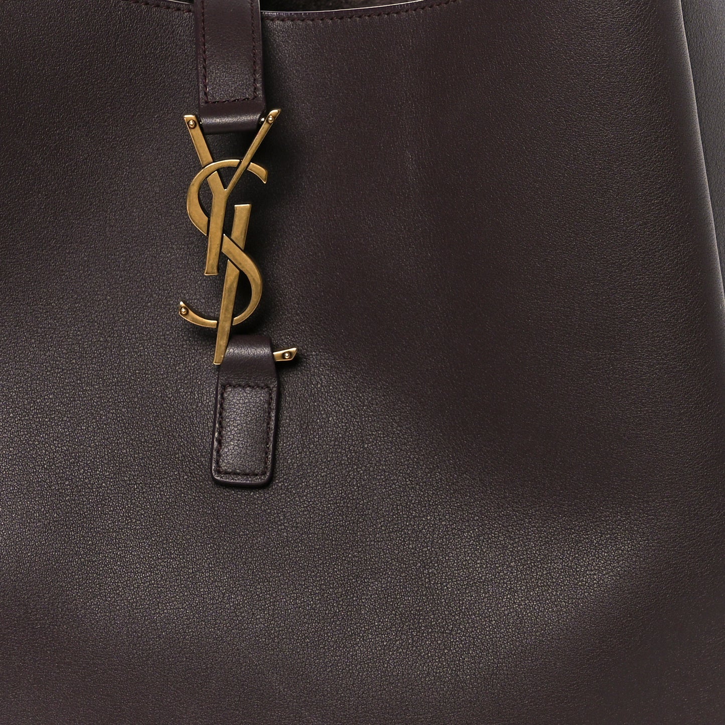 Supple Calfskin Large Le 5 A 7 Soft Hobo Raisin
