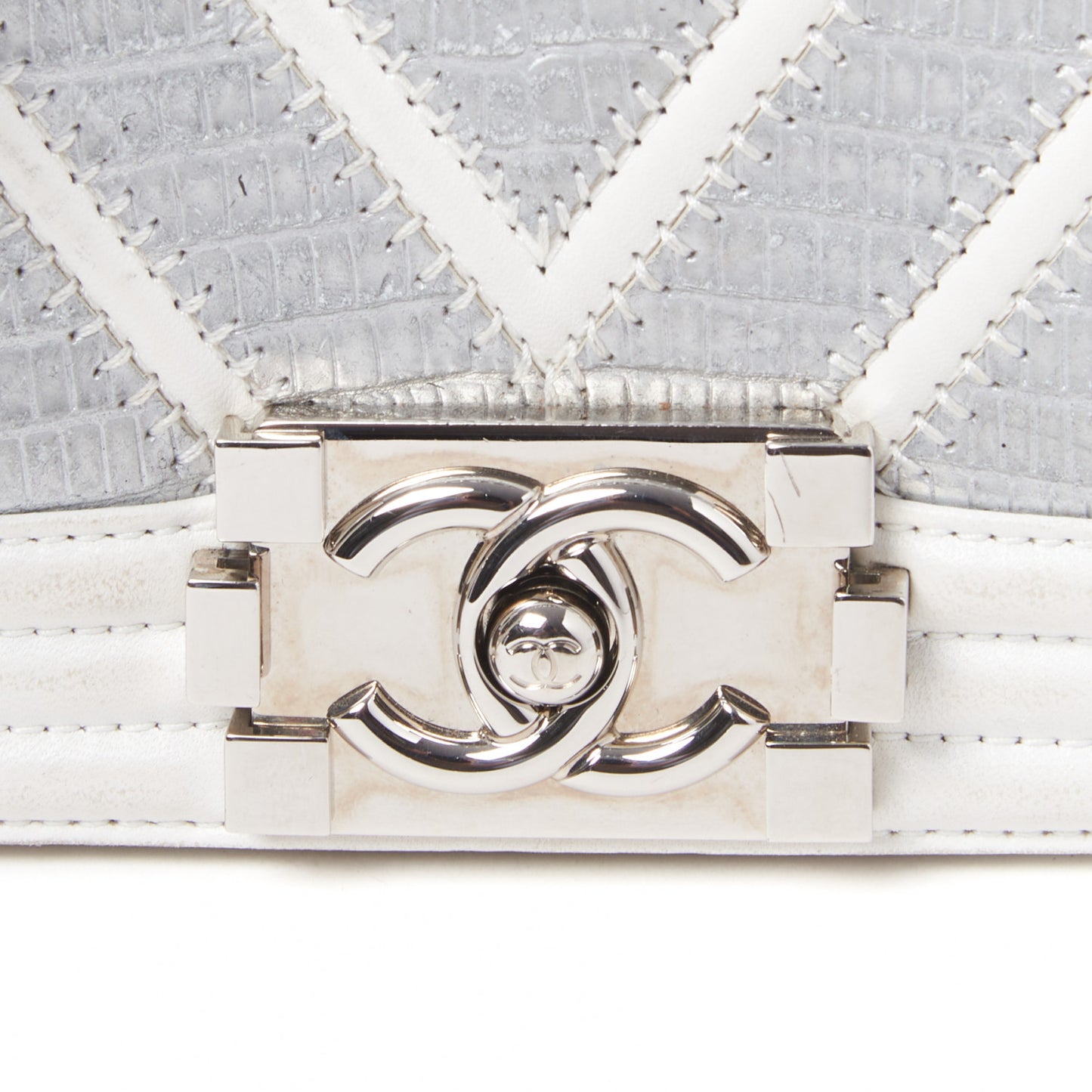 Lizard Chevron Stitched Small Boy Flap White Silver