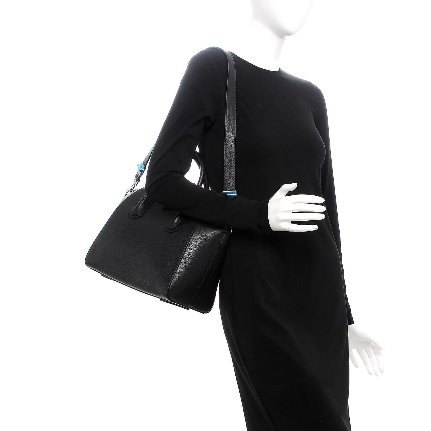 Givenchy Sugar Goatskin Small Antigona Black 2 of 13