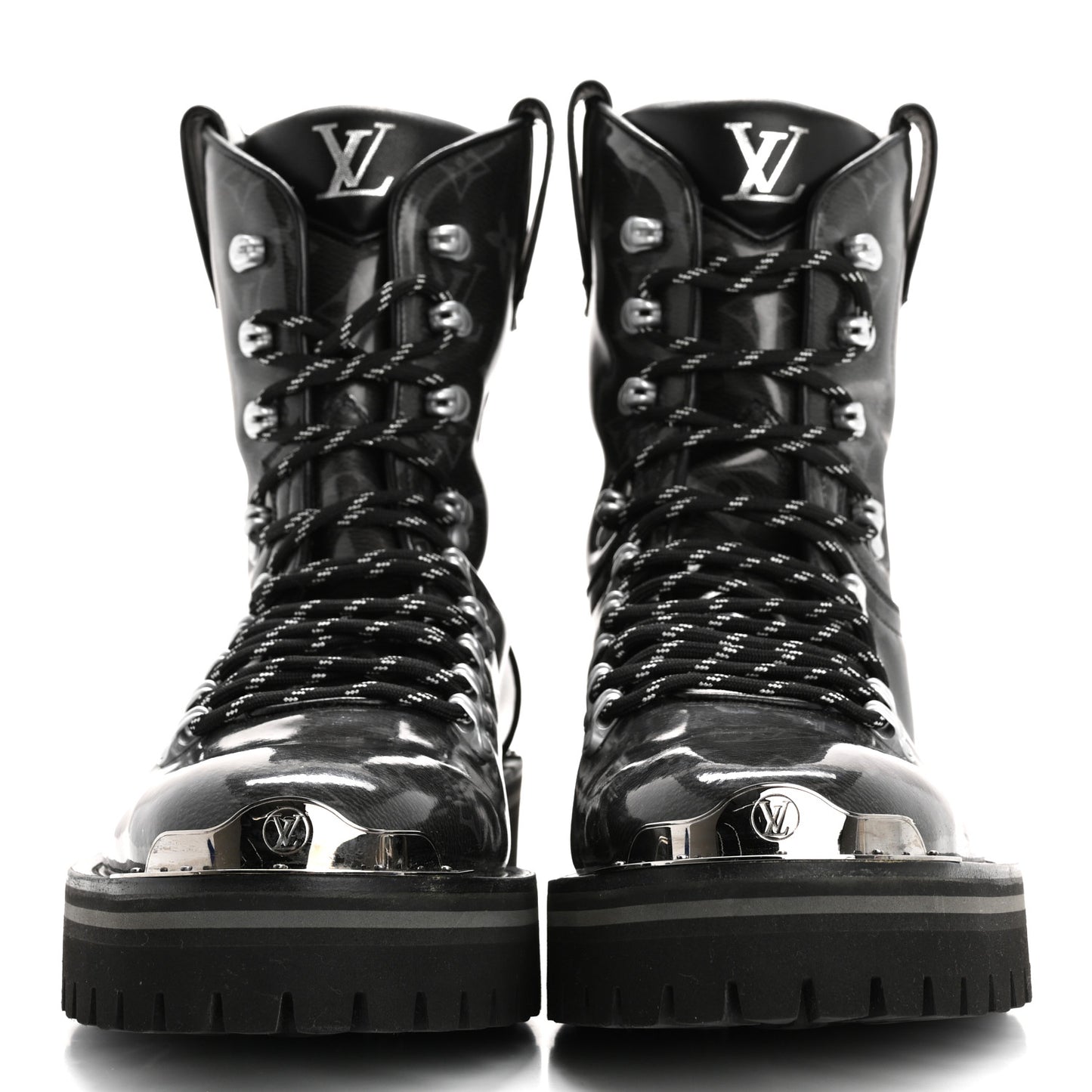 Monogram Eclipse Glaze Mens Outland Ankle Boots 9
