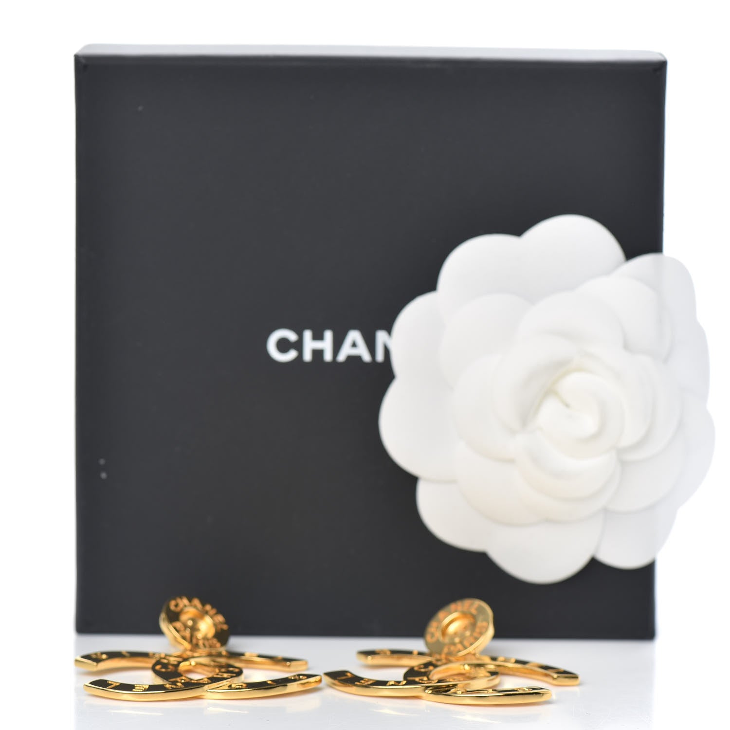 Chanel Metal Large Paris Button Earrings Gold 4 of 4