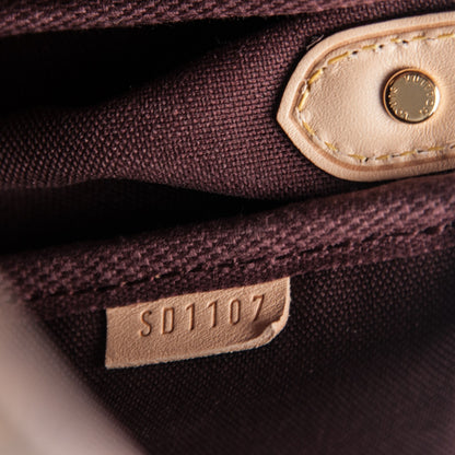 Louis Vuitton Monogram Favorite MM 7 of 7