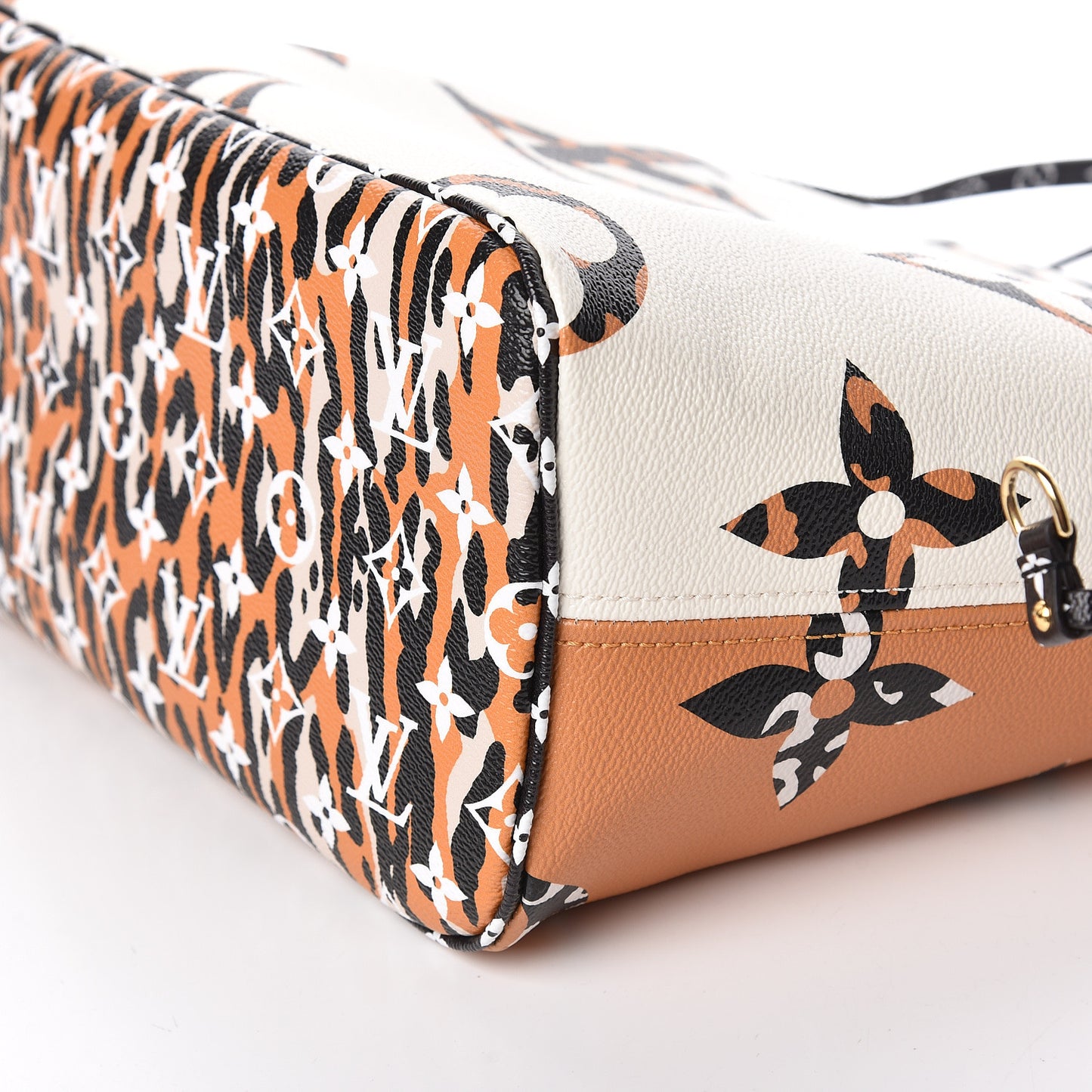 Monogram Giant Jungle Neverfull MM Ivory