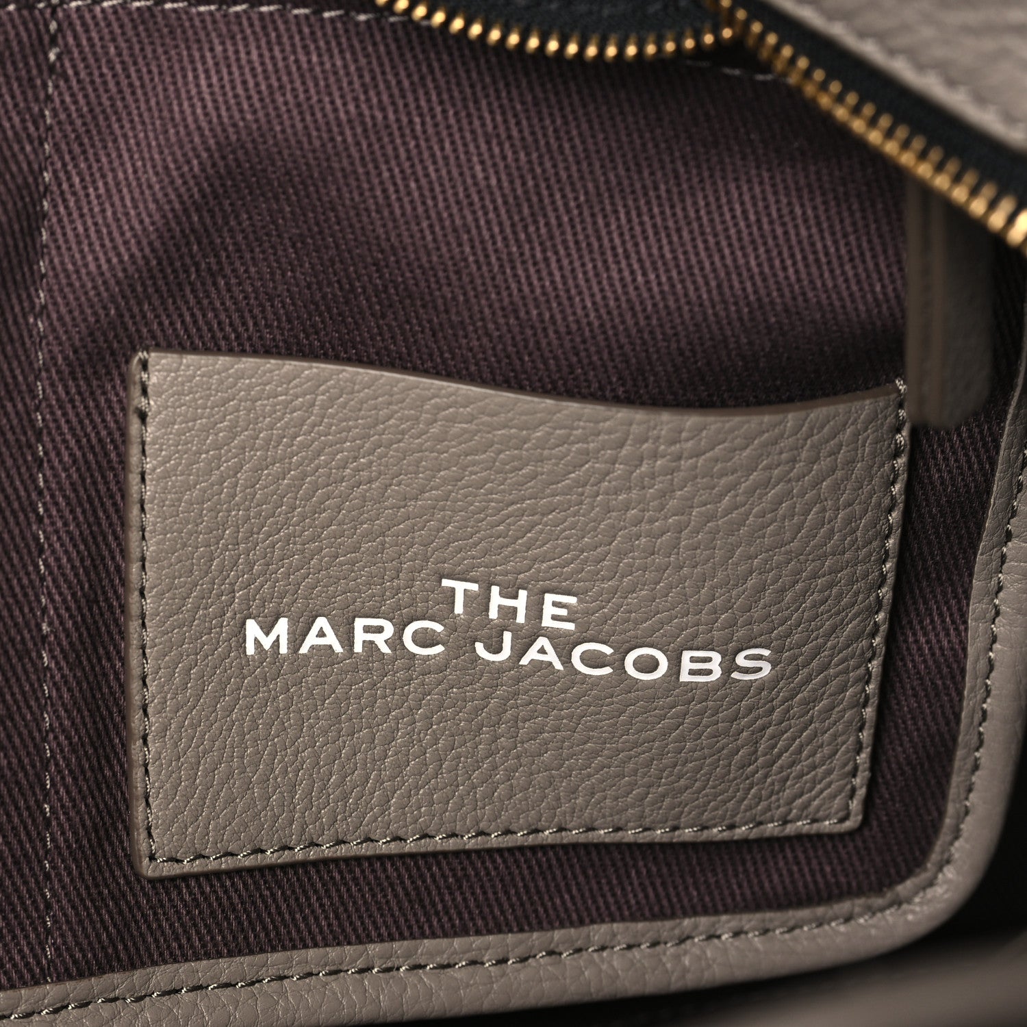 Marc Jacobs Grained Calfskin Medium The Tote Bag Cement 6 of 9