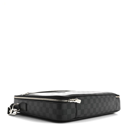 Louis Vuitton Damier Graphite Steeve 3 of 15