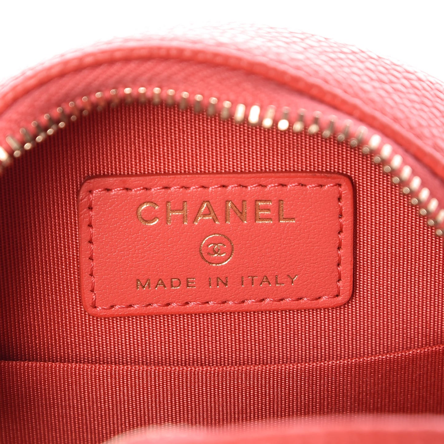 Caviar Quilted Round Filigree Crossbody Red