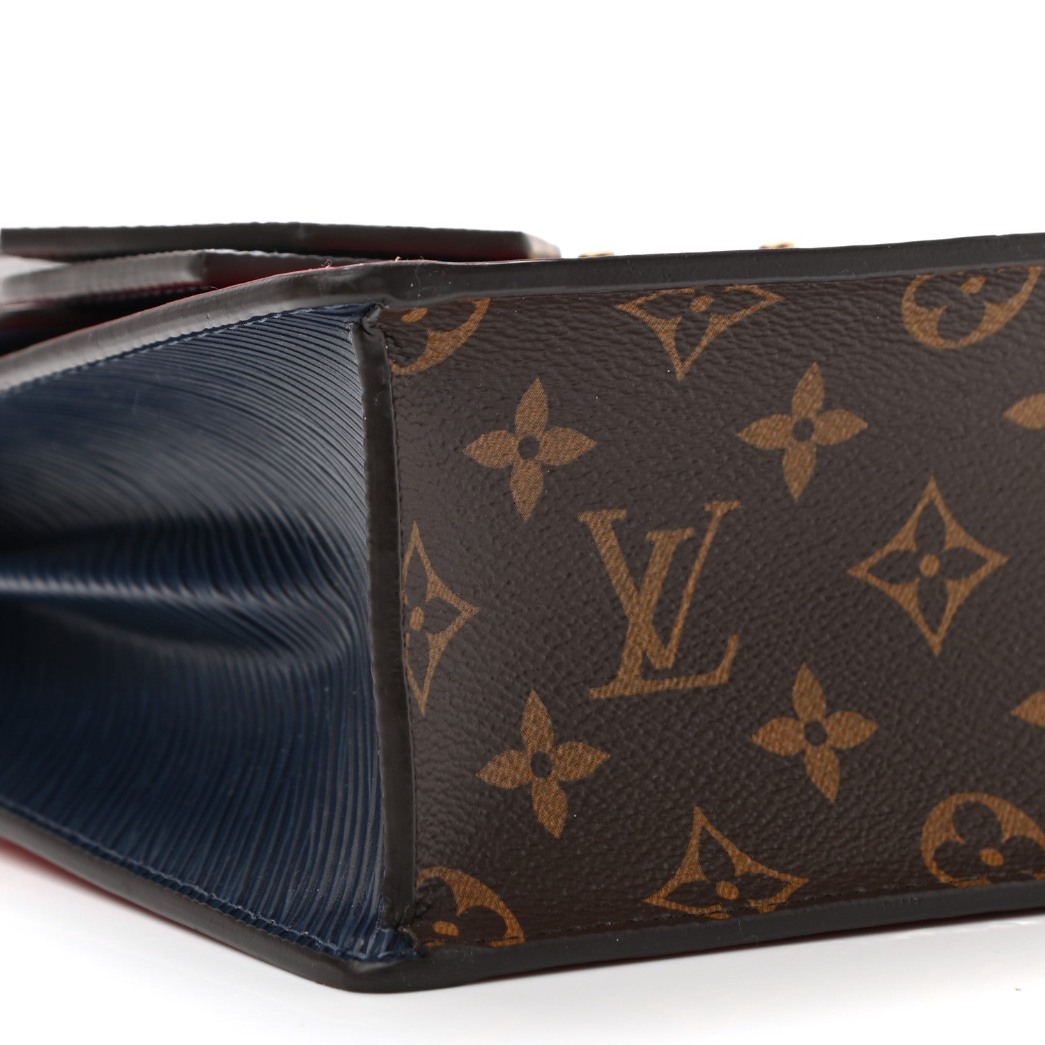 Louis Vuitton Vernis Epi Monogram Spring Street Scarlet 9 of 10