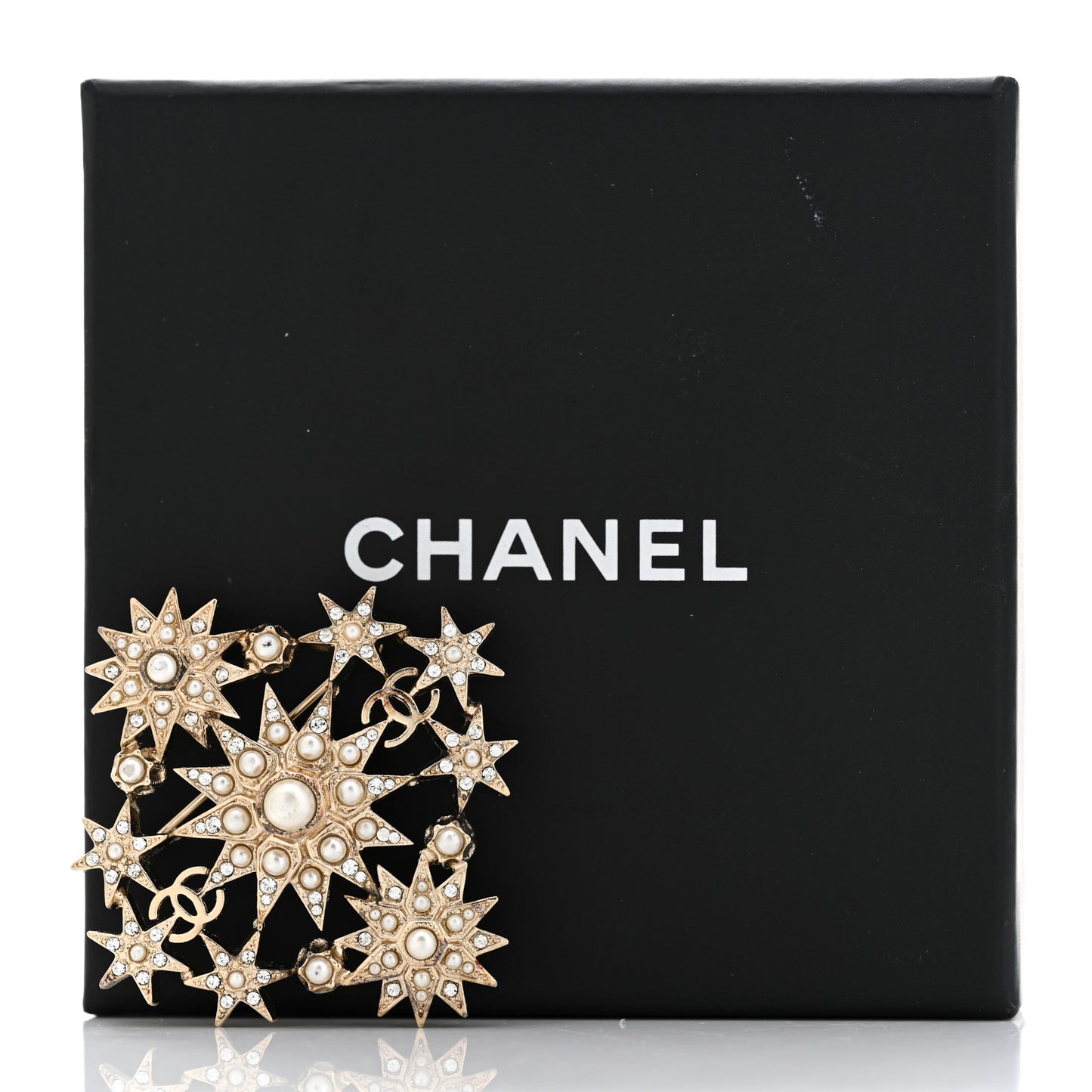 Pearl Crystal CC Star Brooch Gold