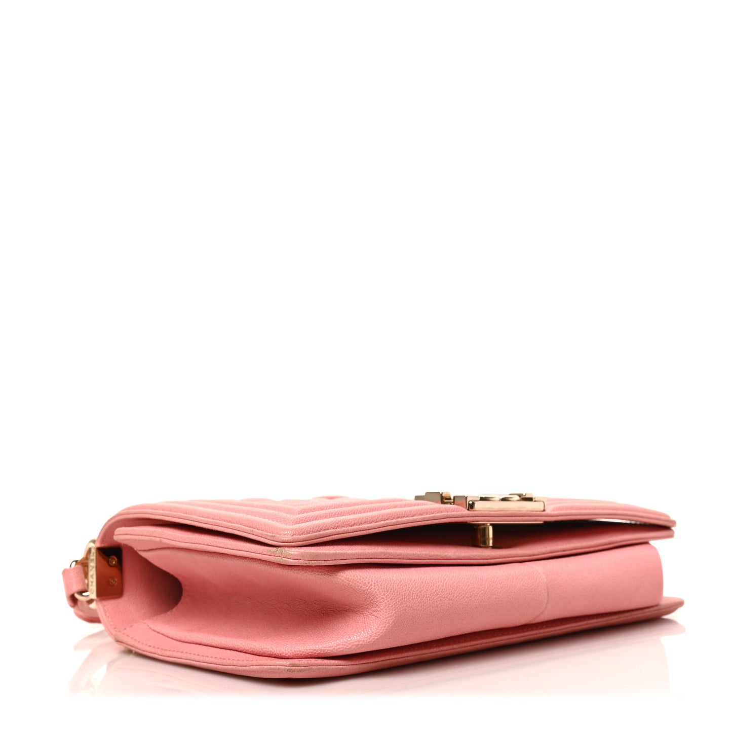 Caviar Quilted Medium Boy Flap Pink