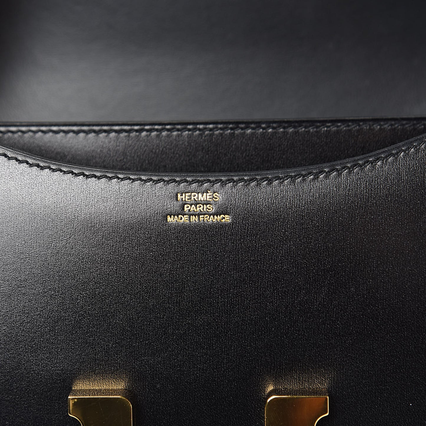 Box Constance 18 Black