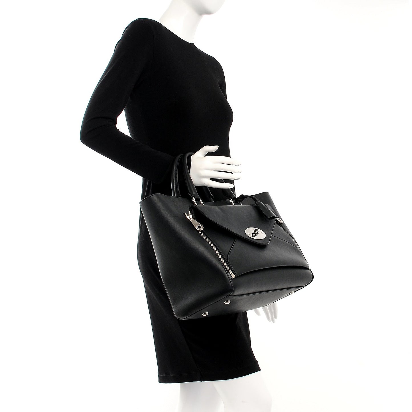 Silky Calf Oversized Willow Tote Black