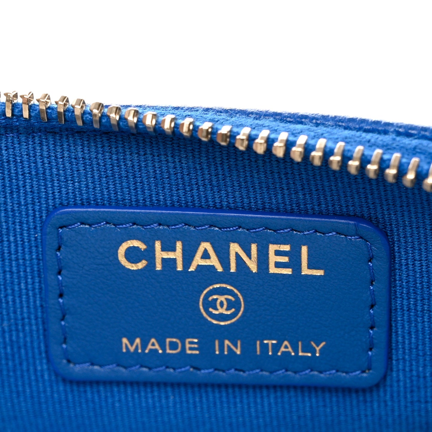 Caviar Quilted Zip Card Holder Wallet Blue