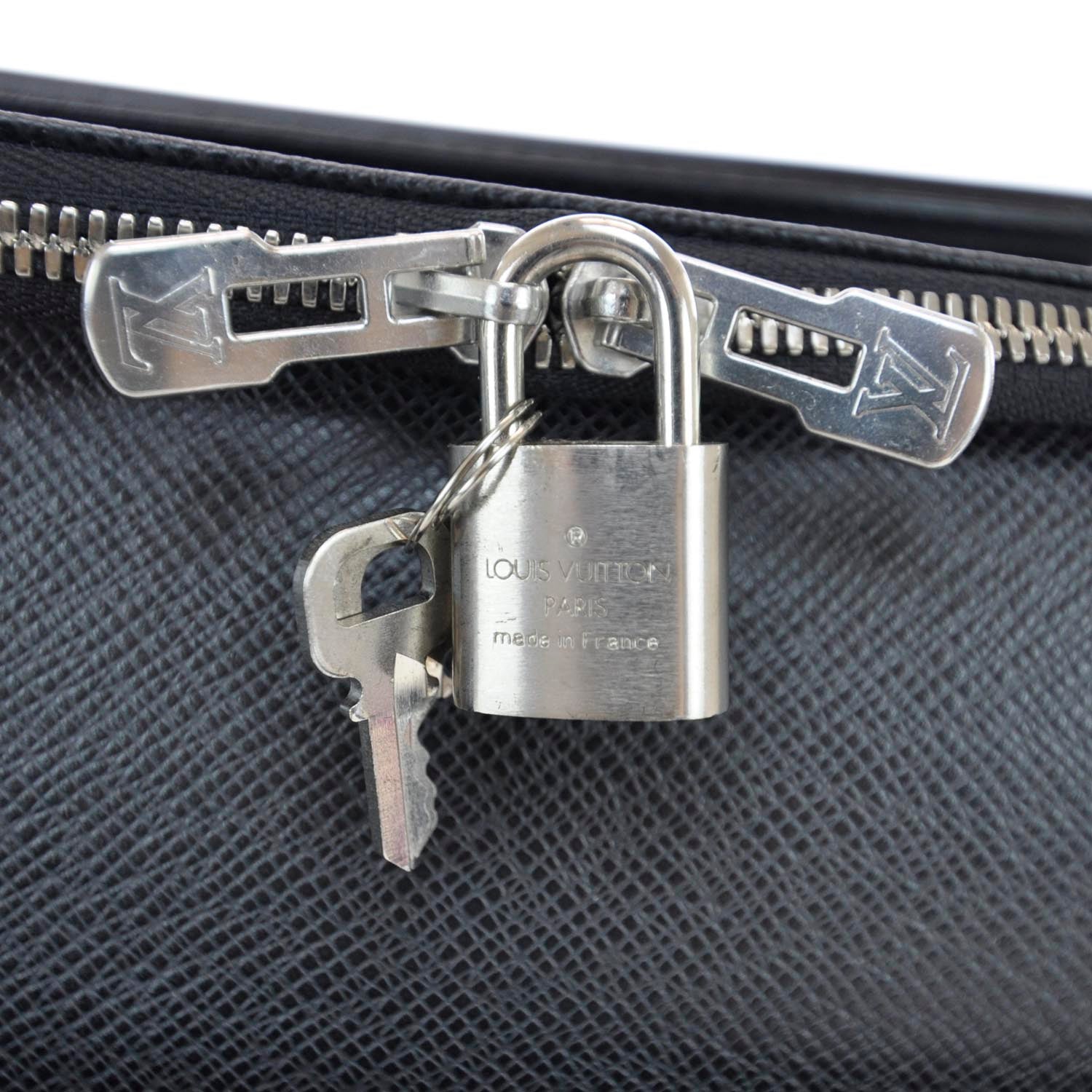 Louis Vuitton Taiga Tura Computer Case Briefcase 9 of 15