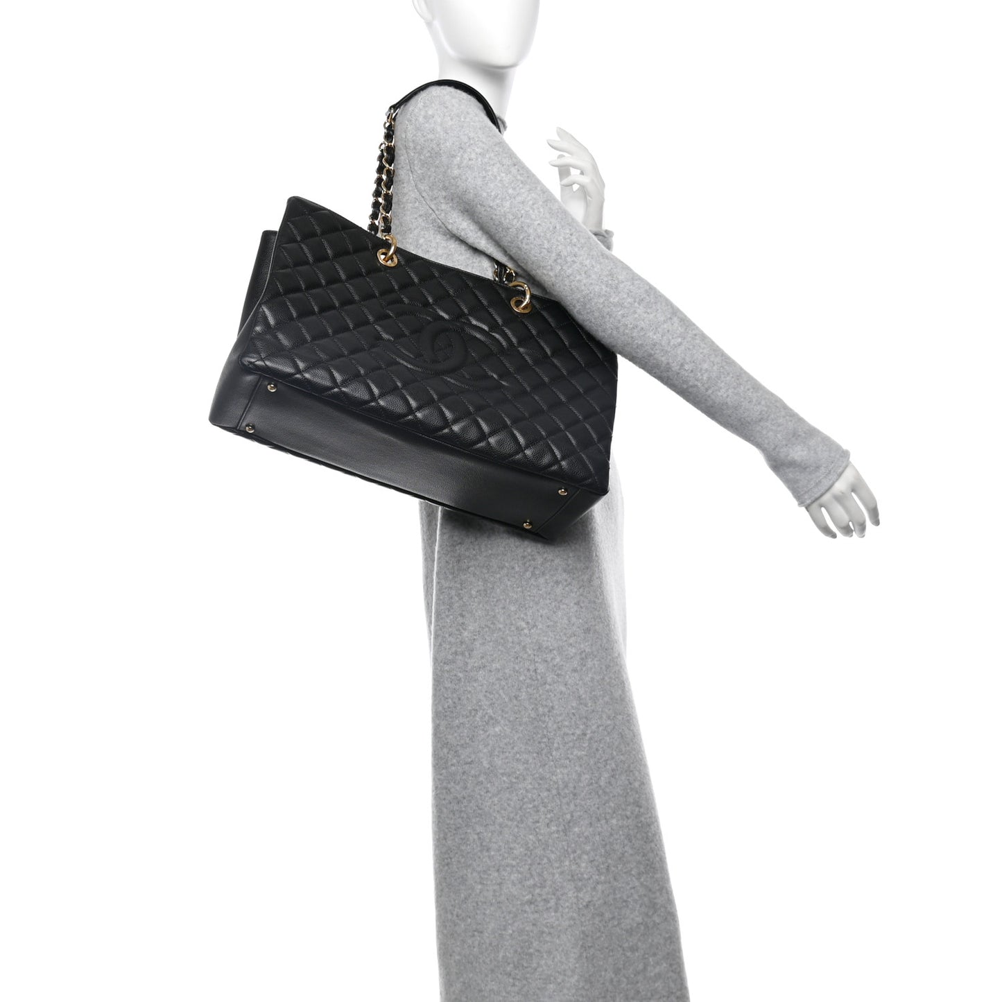 Caviar Quilted XL Grand Shopping Tote GST Black