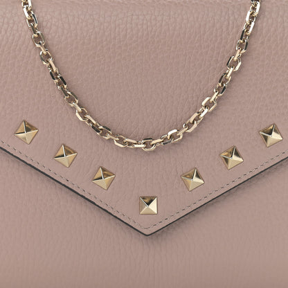 Valentino Garavani Pebbled Calfskin Rockstud Envelope Wallet on Chain Poudre 7 of 10