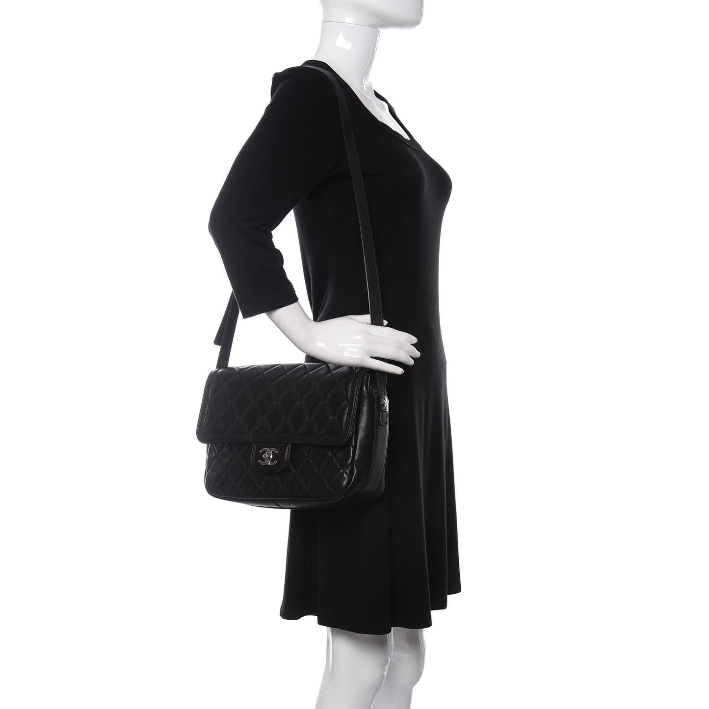 Lambskin Quilted Messenger Bag Black