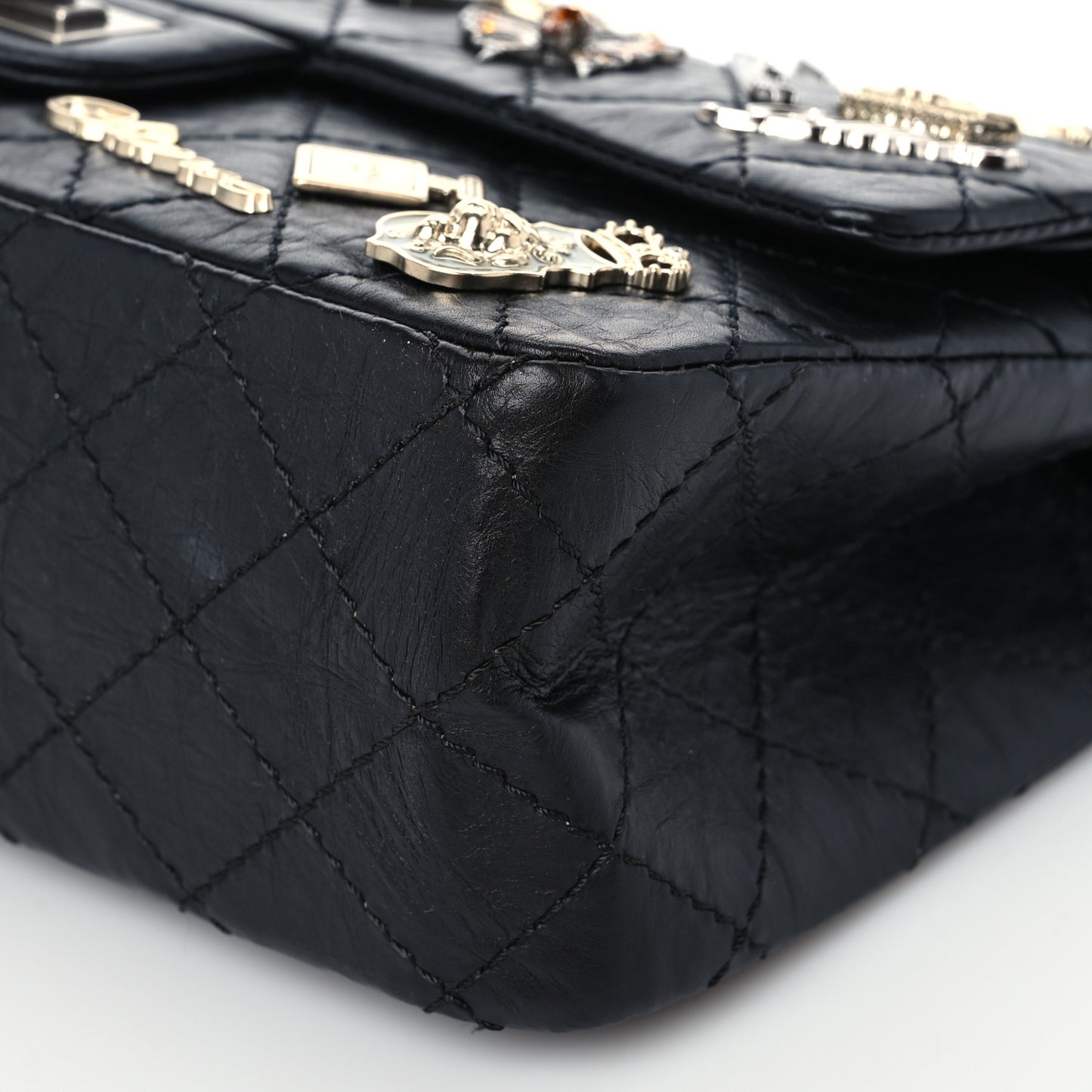 Aged Calfskin Lucky Charms 2.55 Reissue 225 Flap Black